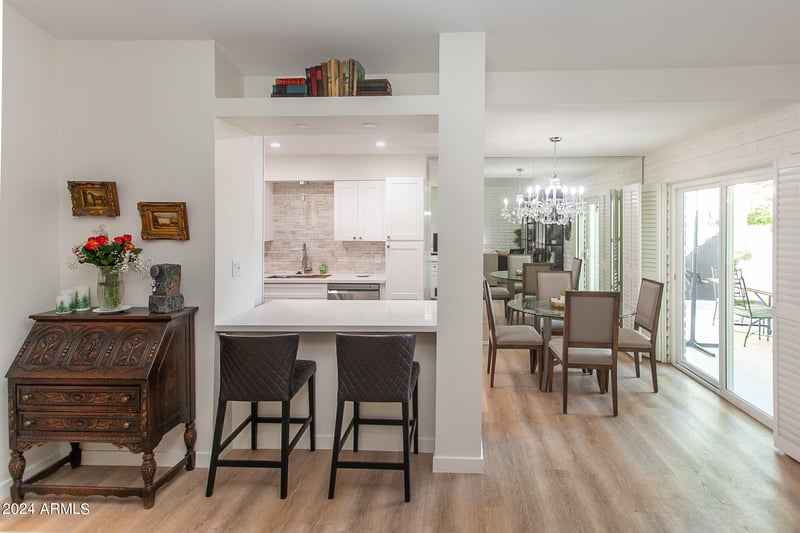 4800 68th St #165, Scottsdale, AZ 85251