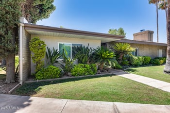 4800 68th St #223, Scottsdale, AZ 85251
