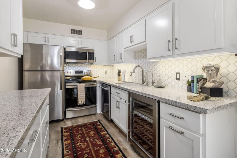 4800 68th St #230, Scottsdale, AZ 85251