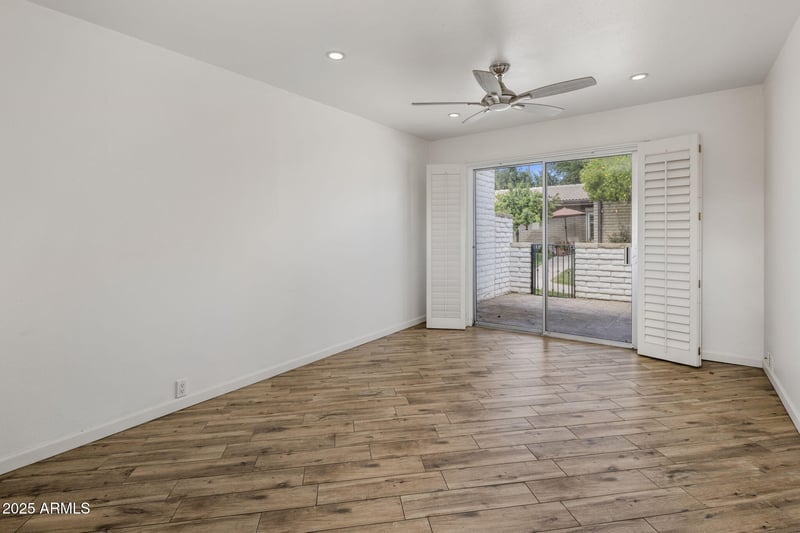 4800 68th St #247, Scottsdale, AZ 85251