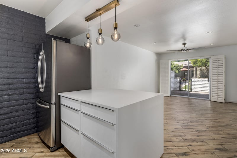 4800 68th St #247, Scottsdale, AZ 85251