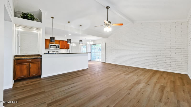 4800 68th St #285, Scottsdale, AZ 85251