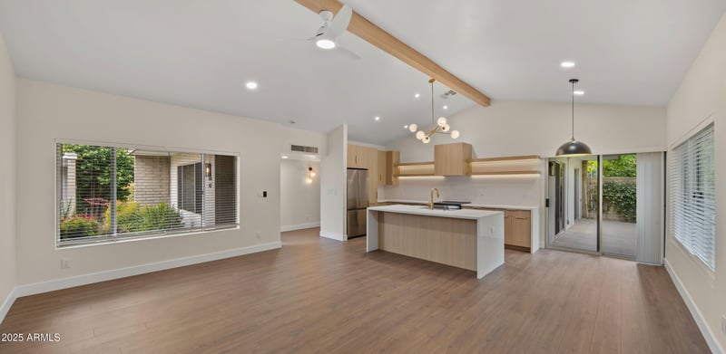 4800 68th St #373, Scottsdale, AZ 85251