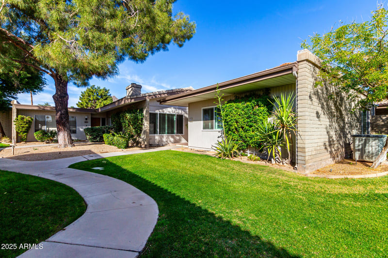 4800 68th St #385, Scottsdale, AZ 85251
