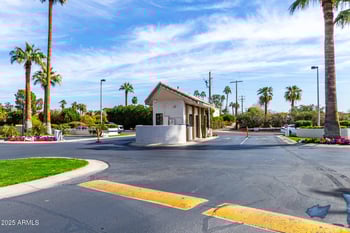 4800 68th St #385, Scottsdale, AZ 85251