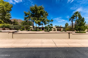 4800 Clearwater Pw, Paradise Valley, AZ 85253