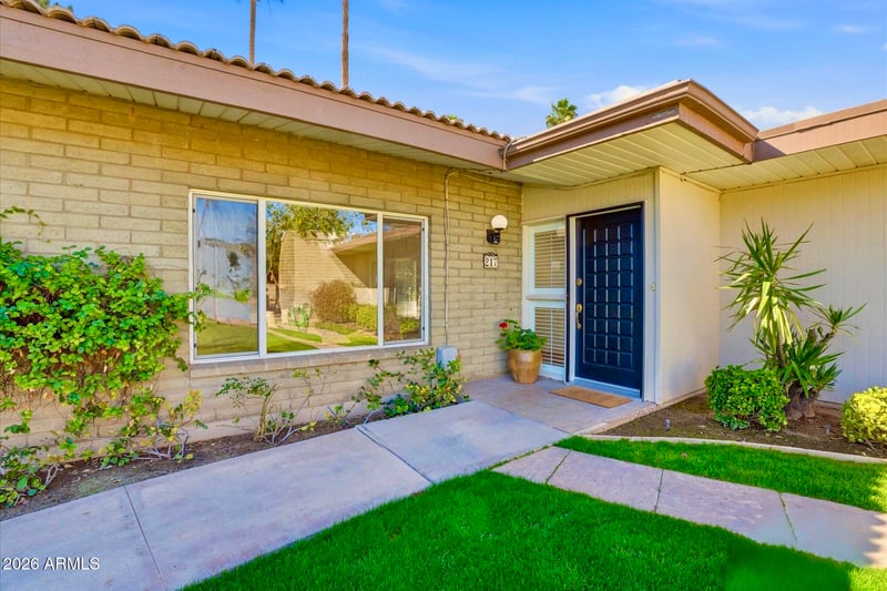 4800 68th St #217, Scottsdale, AZ 85251