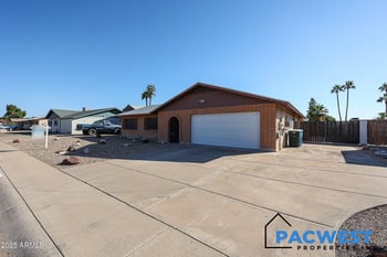 4801 Beverly Ln, Glendale, AZ 85306