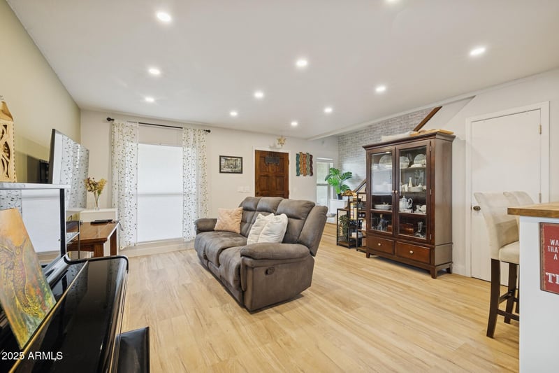 4801 Euclid Ave #2, Phoenix, AZ 85044