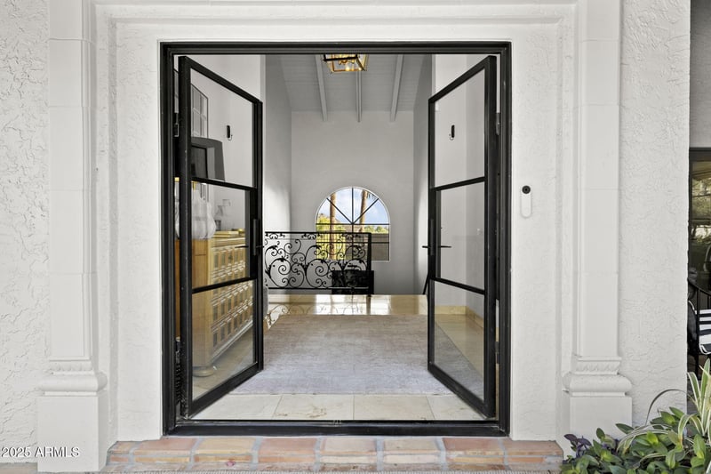 4801 Moonlight Way, Paradise Valley, AZ 85253