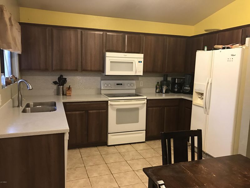 4801 N 87th Ave, Phoenix, AZ 85037