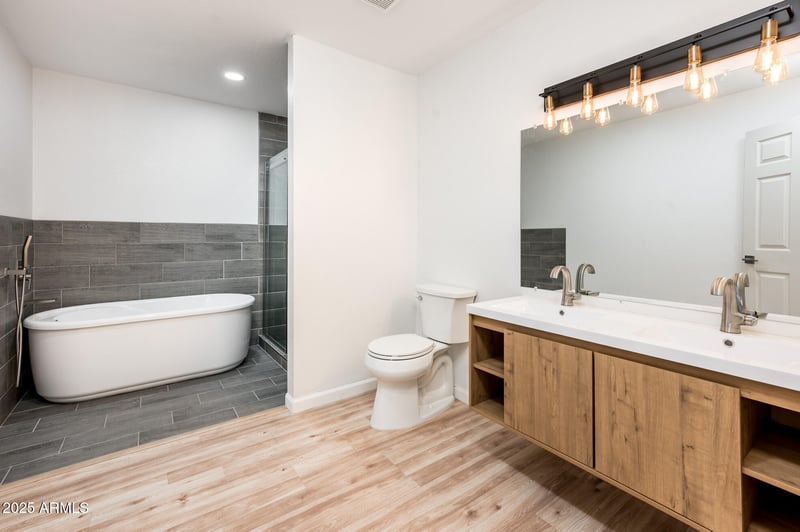 4801 Sunnyside Ave, Glendale, AZ 85304