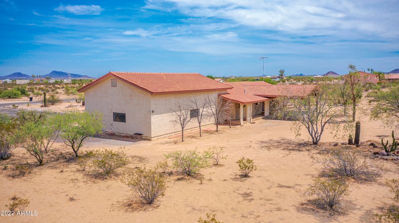 48014 N 510th Ave, Aguila, AZ 85320