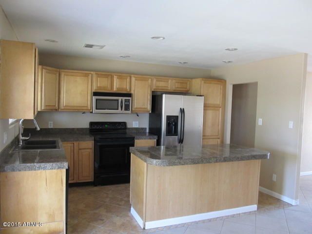 4802 N 70th Ave, Phoenix, AZ 85033