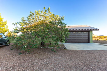 48023 518th Ave, Aguila, AZ 85320