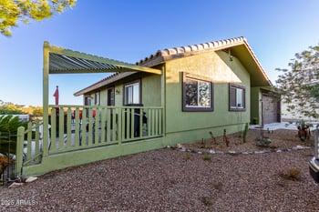 48023 518th Ave, Aguila, AZ 85320