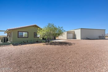 48023 518th Ave, Aguila, AZ 85320