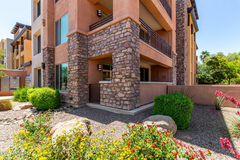 4803 Woodmere Fairway -- #1002, Scottsdale, AZ 85251