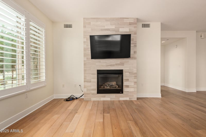 4803 Woodmere Fairway -- #1002, Scottsdale, AZ 85251