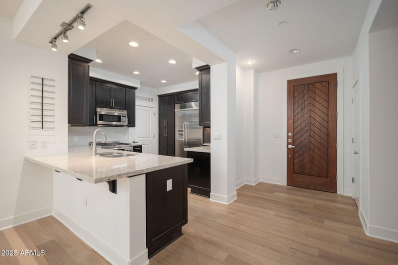 4803 Woodmere Fairway -- #1008, Scottsdale, AZ 85251