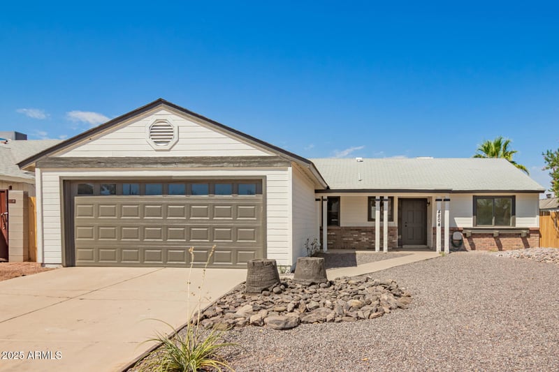 4804 Gail Dr, Chandler, AZ 85226