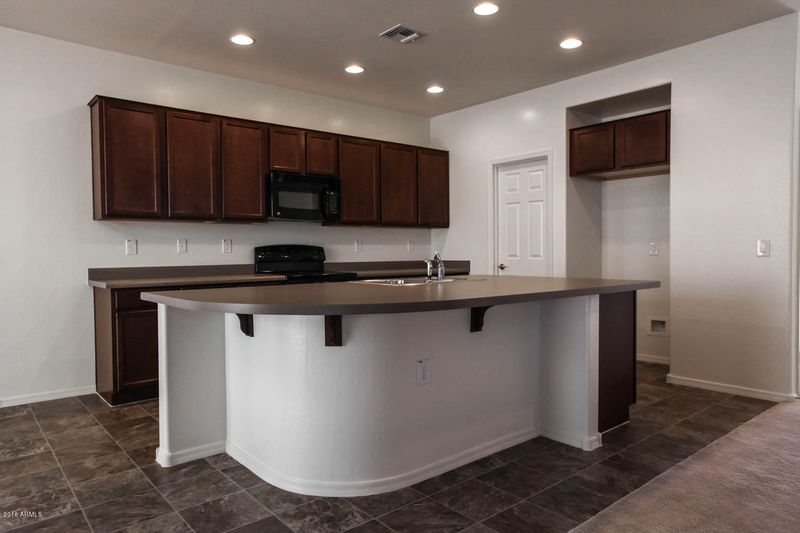 4806 W St Catherine Ave, Laveen, AZ 85339