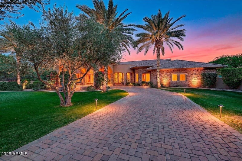 4807 E Crystal Ln, Paradise Valley, AZ 85253