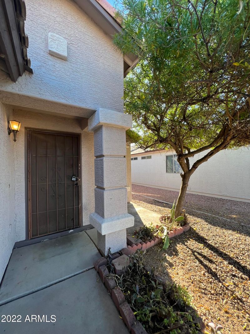 4807 N 84th Dr, Phoenix, AZ 85037
