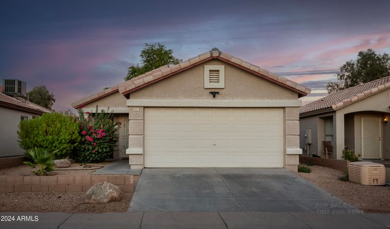 4807 N 84th Ln, Phoenix, AZ 85037