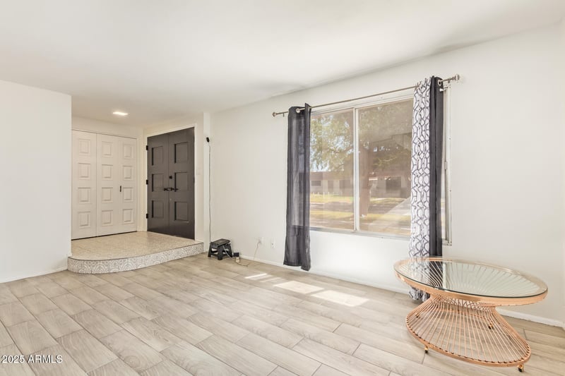 4807 Northern Ave, Glendale, AZ 85301