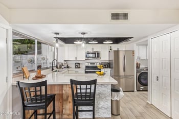 4807 Northern Ave, Glendale, AZ 85301