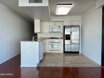 4808 24th St #1102, Phoenix, AZ 85016