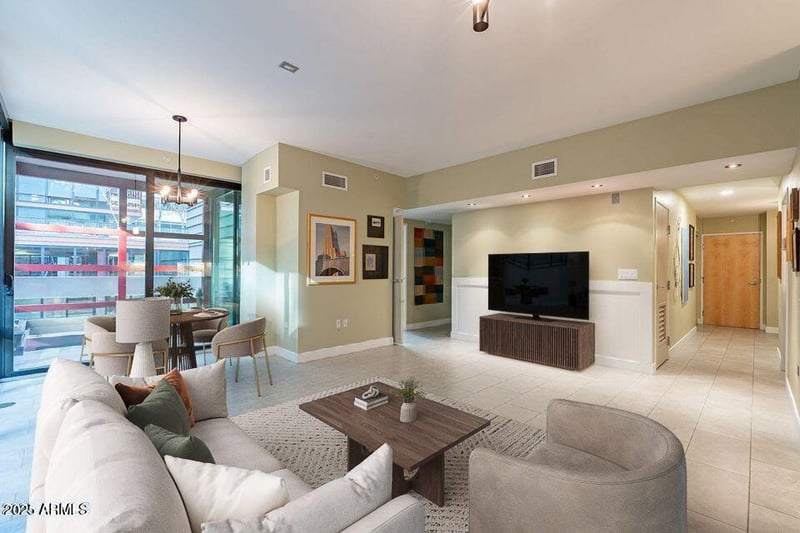 4808 24th St #305, Phoenix, AZ 85016