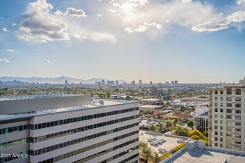 4808 24th St #305, Phoenix, AZ 85016