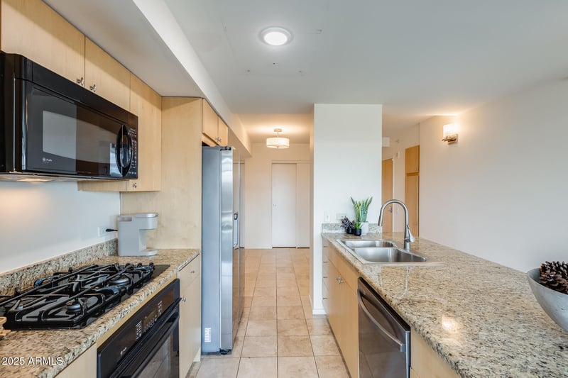 4808 24th St #530, Phoenix, AZ 85016