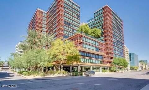 4808 24th St #703, Phoenix, AZ 85016