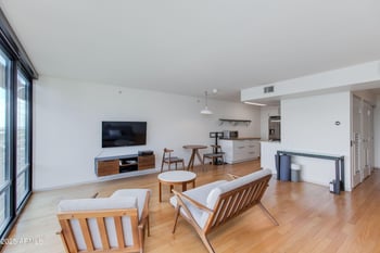 4808 24th St #806, Phoenix, AZ 85016