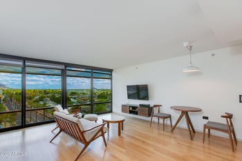 4808 24th St #806, Phoenix, AZ 85016