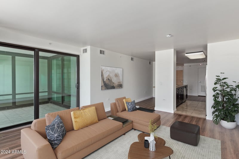 4808 24th St #925, Phoenix, AZ 85016