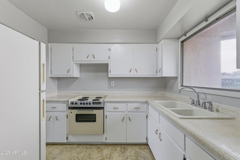 4808 71st Ln, Phoenix, AZ 85033