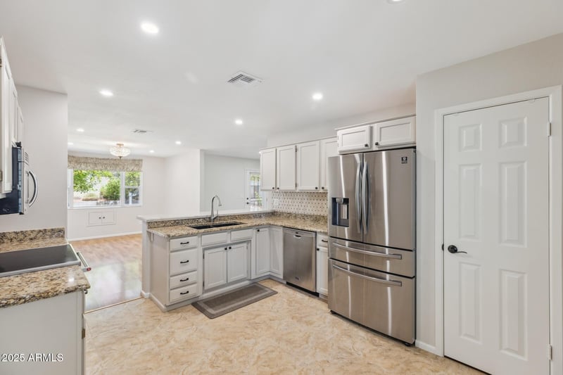 4808 Betty Elyse Ln, Scottsdale, AZ 85254
