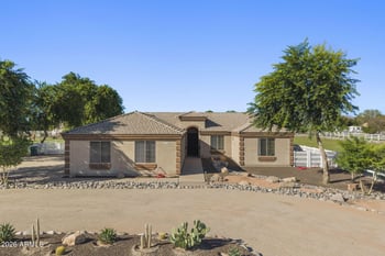 4808 E Rogers Ln, San Tan Valley, AZ 85140