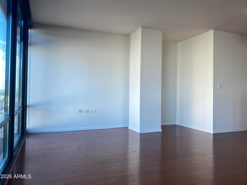 4808 24th St #1102, Phoenix, AZ 85016