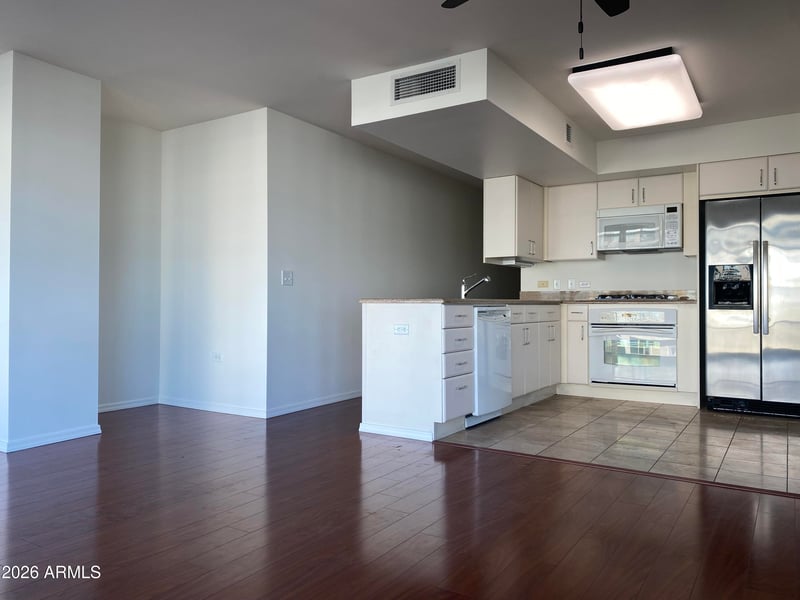 4808 24th St #1102, Phoenix, AZ 85016