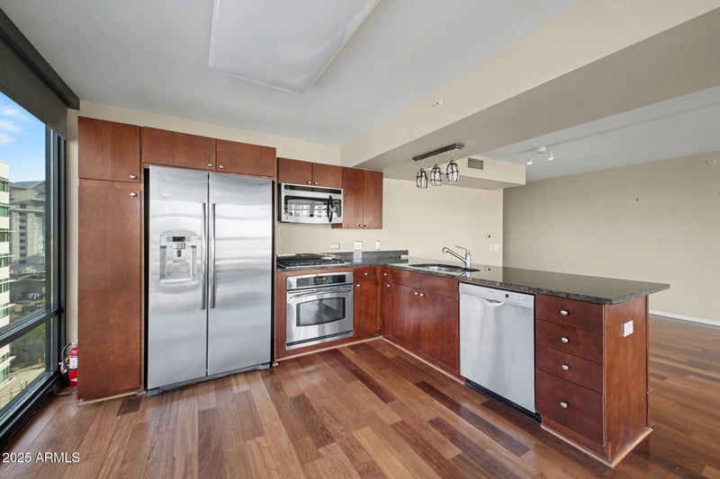 4808 24th St #824, Phoenix, AZ 85016