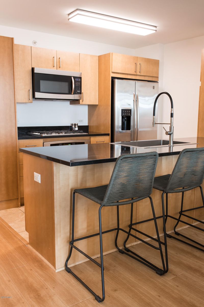 4808 N 24th St #827, Phoenix, AZ 85016
