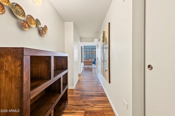 4808 N 24th St #905, Phoenix, AZ 85016