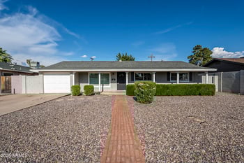 481 Sunset Dr, Chandler, AZ 85225