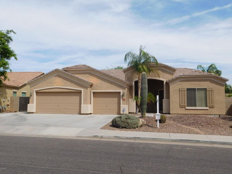 4810 E Runaway Bay Dr, Chandler, AZ 85249