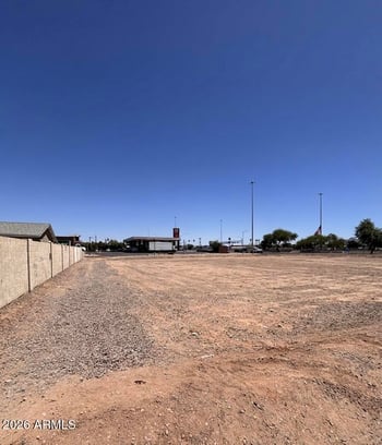 4810 N Black Canyon Hw #27, Phoenix, AZ 85017